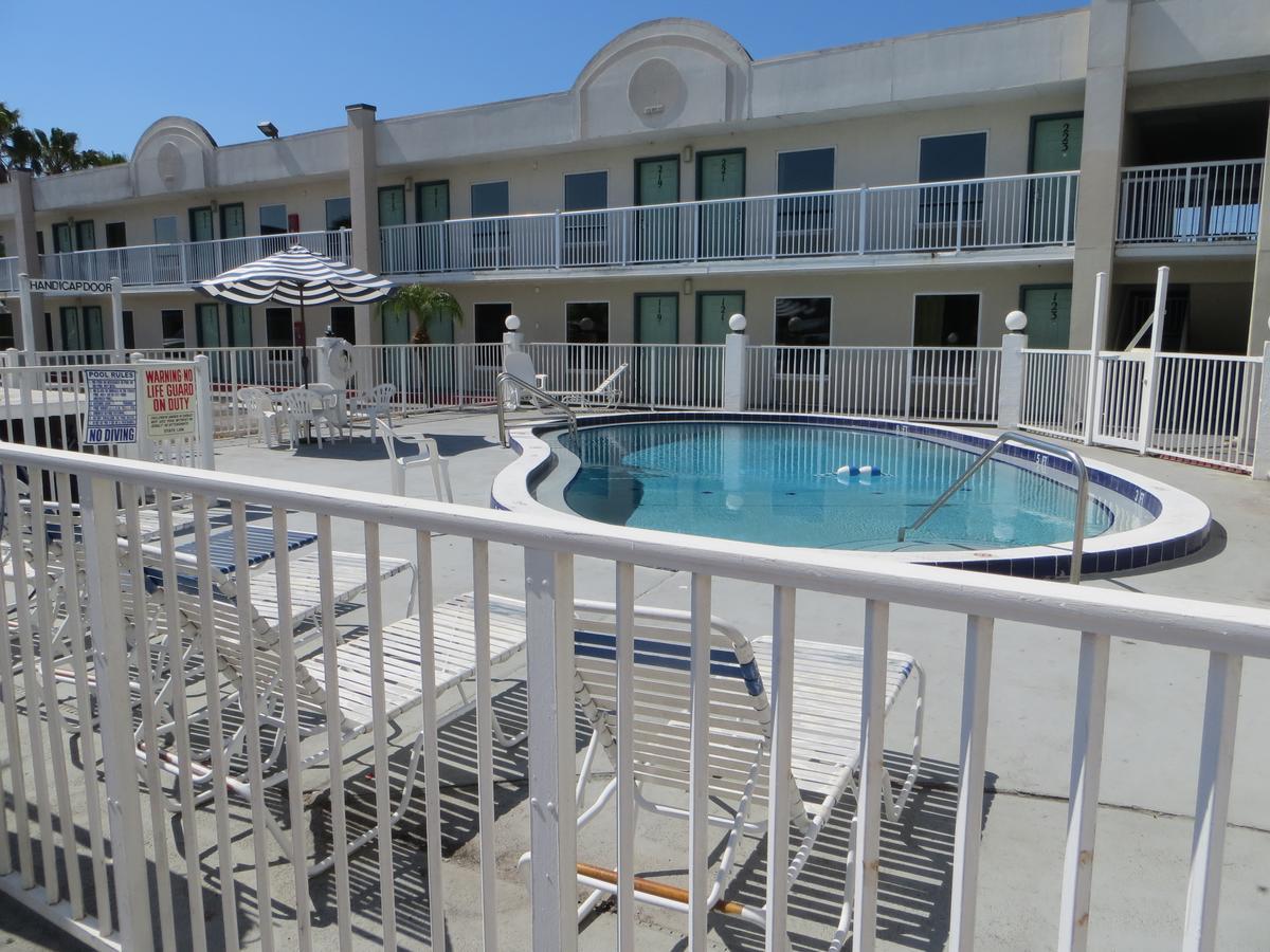 Budget Inn Cocoa Exterior foto